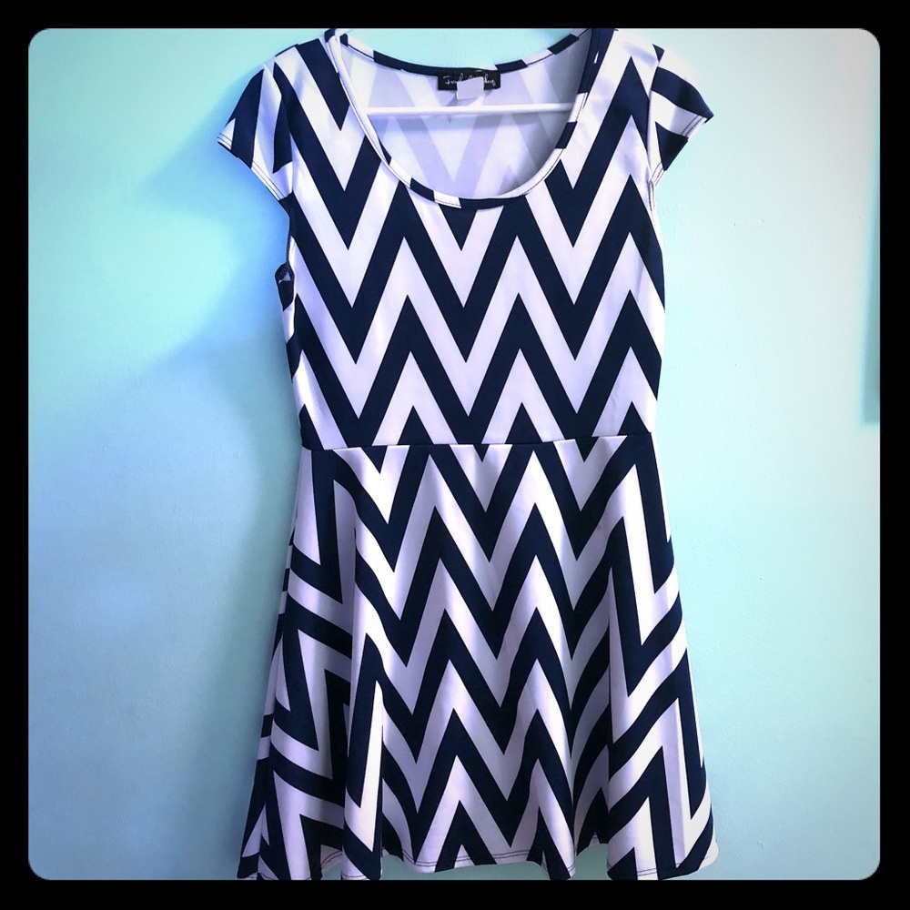 Chevron Summer Dress - M